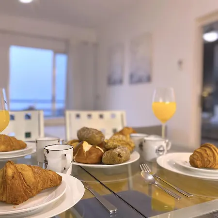 Tropicalidays Paraiso Seafront Appartement